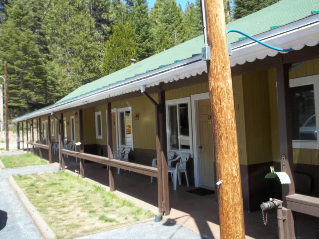 אהוואני White Chief Mountain Lodge מראה חיצוני תמונה